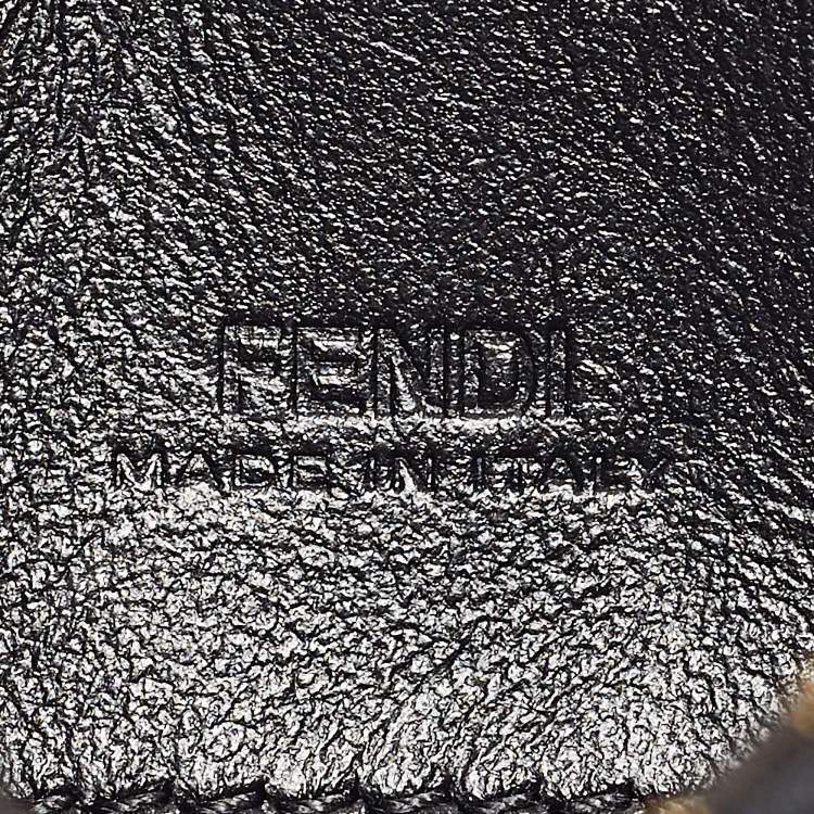 Pre Owned Fendi Beige/Black Raffia and Leather Nano Baguette Charm