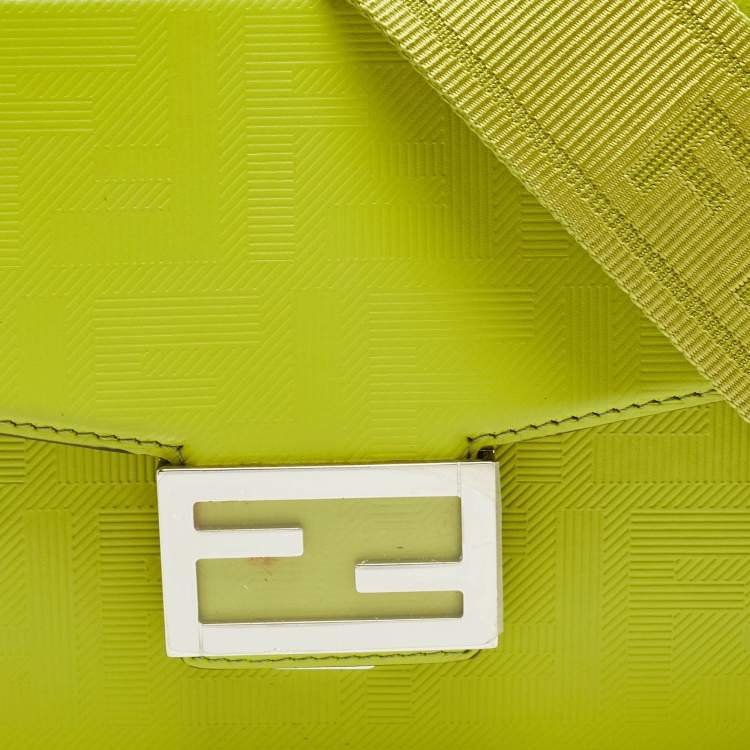 Pre Owned Fendi Green FF Embossed Leather Soft Baguette Trunk Bag