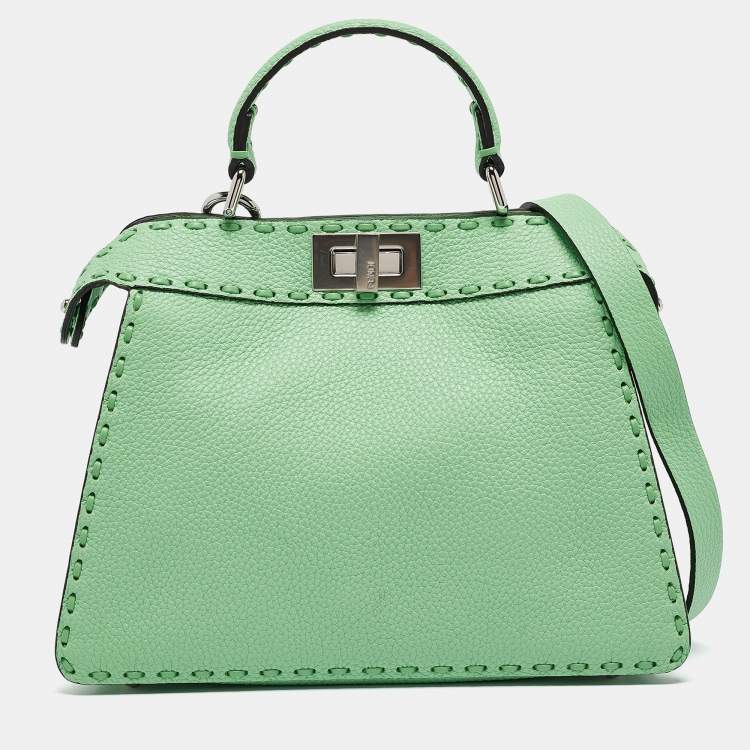 مملوكة مسبقًا Fendi Green Selleria Leather Small Peekaboo ISeeU Top Handle Bag