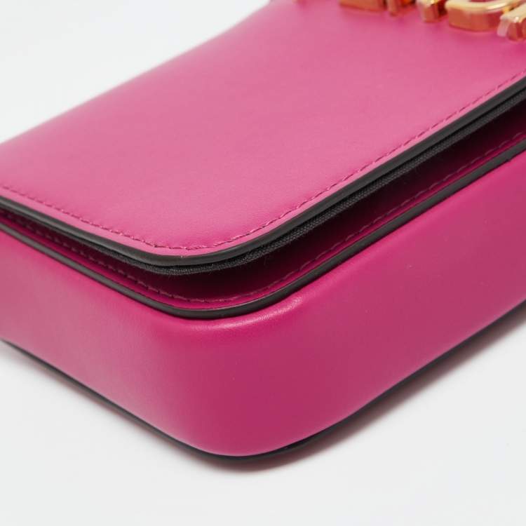 Pre Owned Fendi Pink Leather Fendigraphy Wallet on Chain 