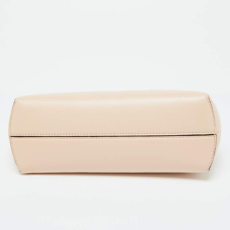 Pre Owned Fendi Pink Leather Fendi First Clutch