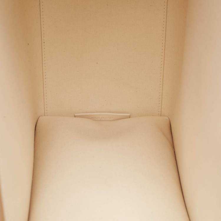 Pre Owned Fendi Brown/Beige Canvas and Patent Leather Medium Sunshine Shopper Tote