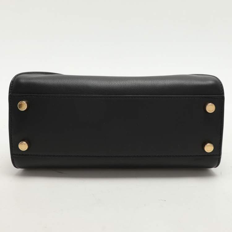 Pre Owned Fendi Black Leather Peekaboo Iconic Essentially Top Handle Bag