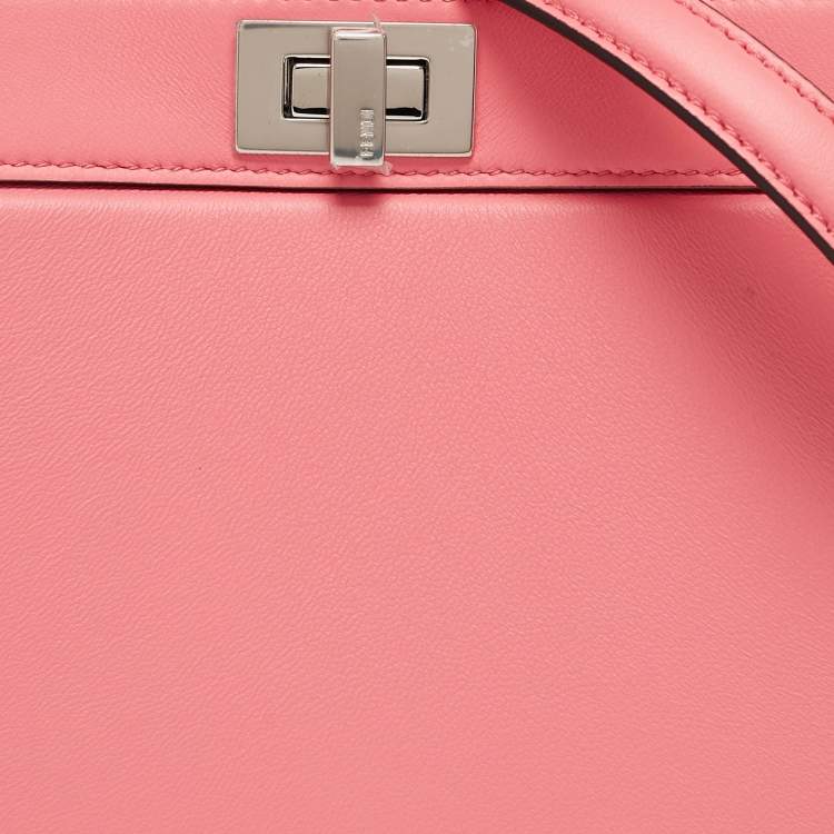 Pre Owned Fendi Pink Leather Petite Peekaboo ISeeU Top Handle Bag