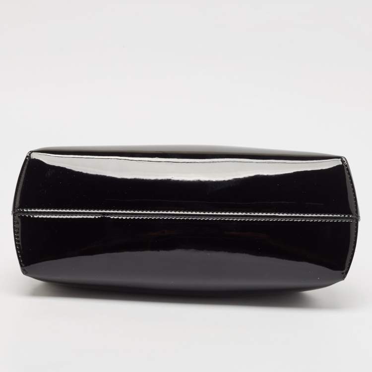 Pre Owned Fendi Black Patent Leather Midi First Bag