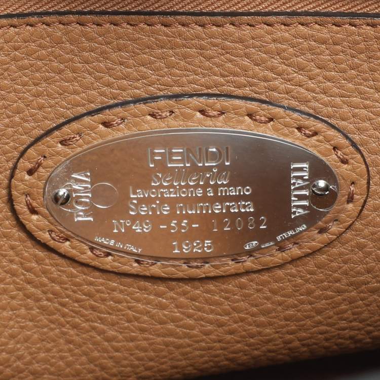 Pre Owned Fendi Black Selleria Leather Medium Peekaboo Top Handle Bag