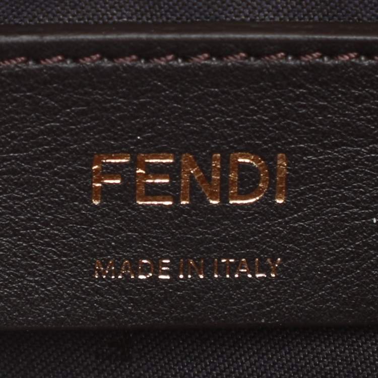 مملوكة مسبقًا Fendi Brown Leather Medium Wallet On Chain
