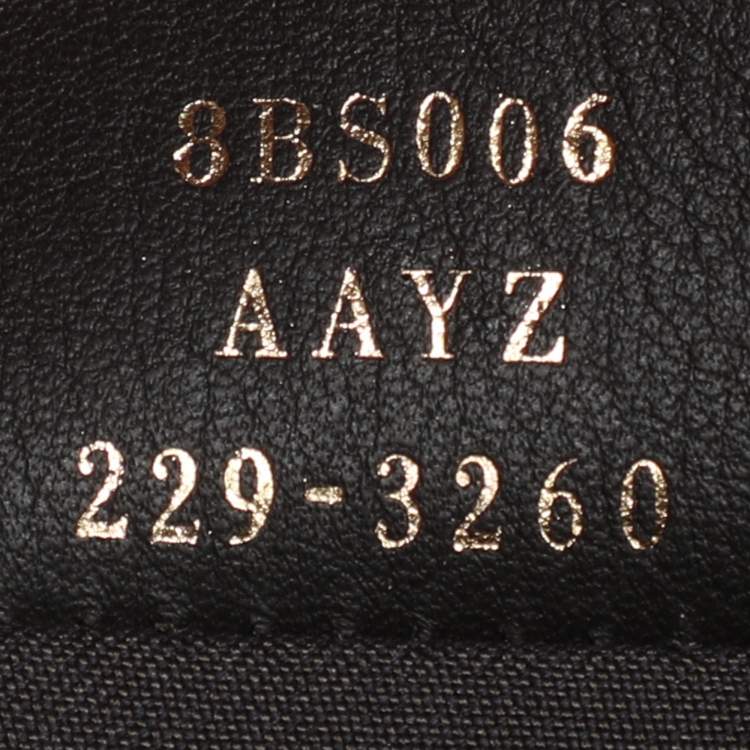 مملوكة مسبقًا Fendi Brown Leather Medium Wallet On Chain