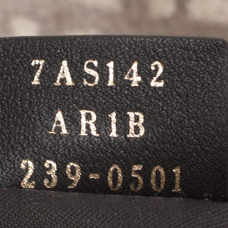 Pre Owned حقيبة باغيت هاتف مخمل زوكينو بيج فندي