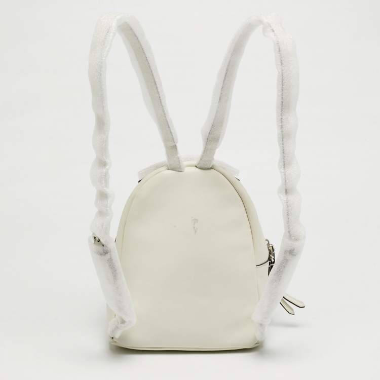 Pre Owned حقيبة ظهر فندي فلاورلاند جلد أبيض