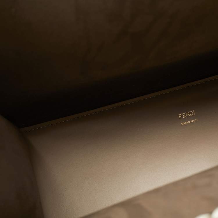 Pre Owned Fendi Sunshine Whipstitch Medium Beige/White Leather Shopper Tote