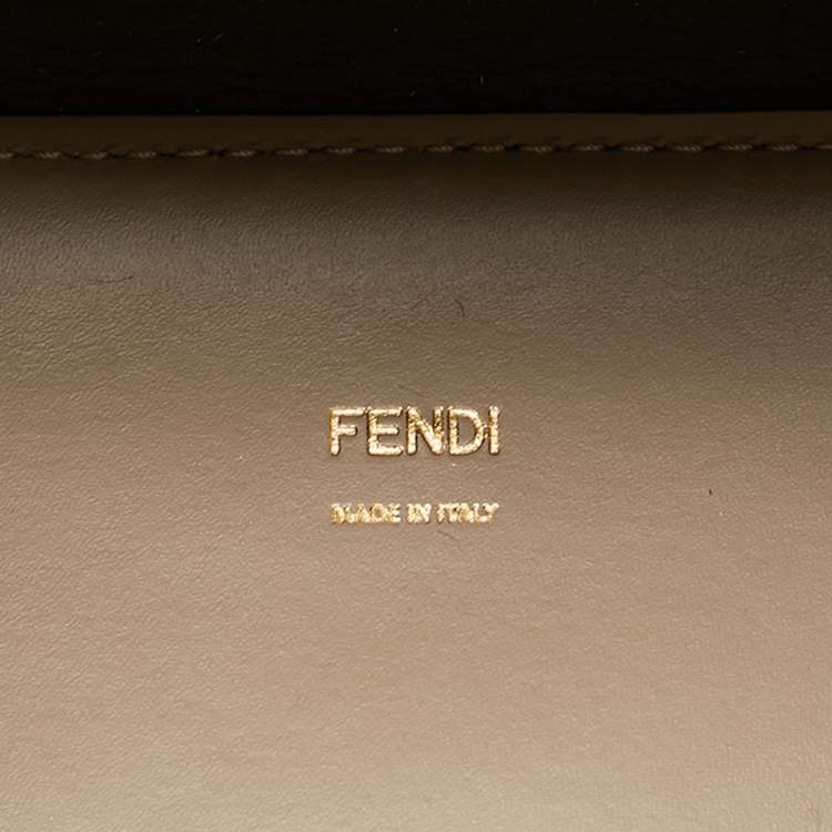 Pre Owned Fendi Sunshine Whipstitch Medium Beige/White Leather Shopper Tote