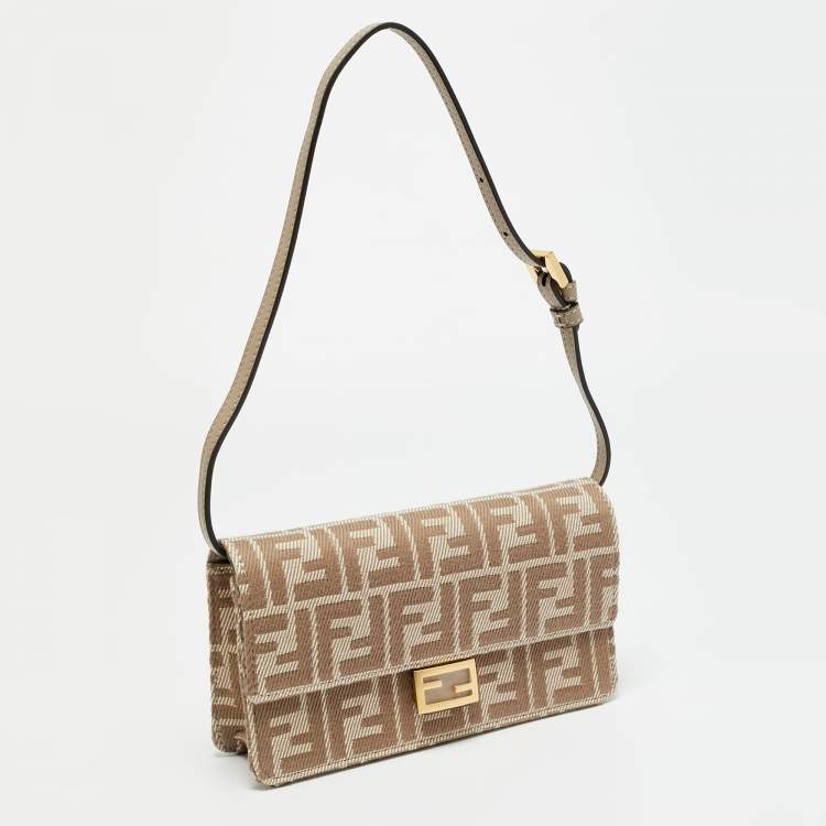 Pre Owned Fendi Baguette Beige FF Jacquard Denim Wallet On Chain