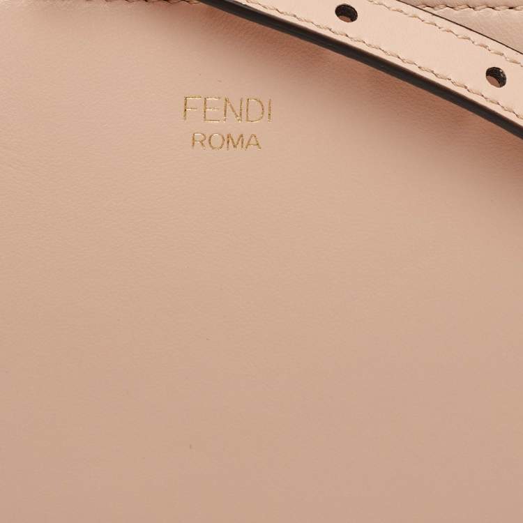 مملوكة مسبقًا Fendi Light Pink Leather Zip Pouch Crossbody Bag