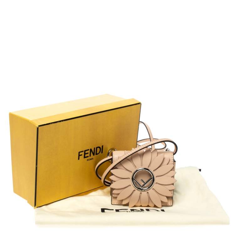 Pre Owned Fendi Beige Leather Micro Kan I Flower Shoulder Bag