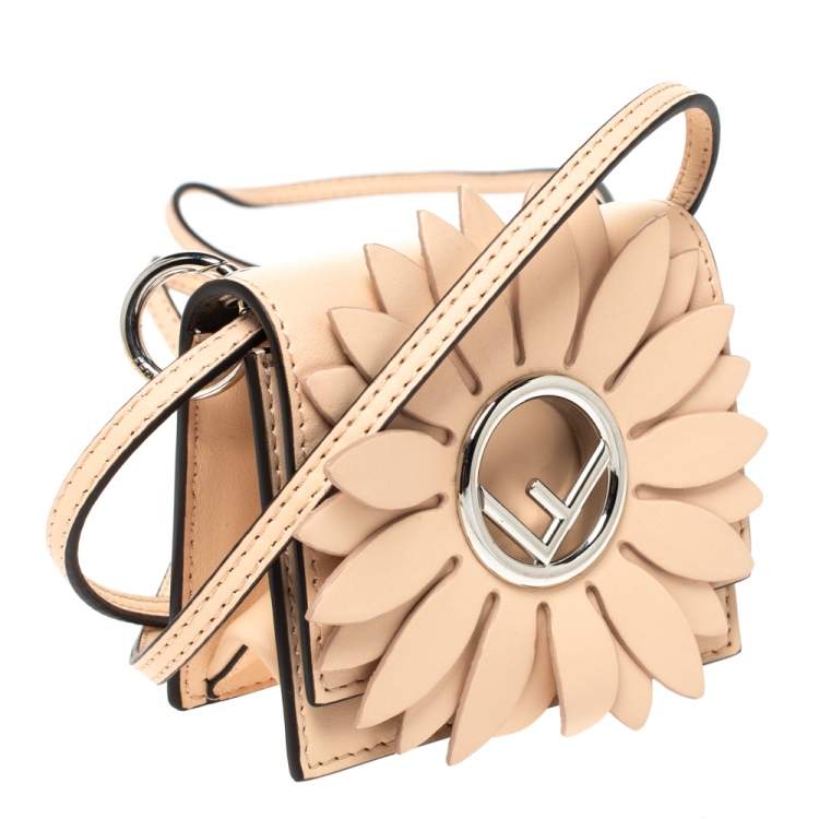 Pre Owned Fendi Beige Leather Micro Kan I Flower Shoulder Bag