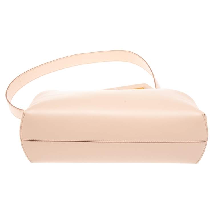 Pre Owned Fendi Beige Leather Medium First Shoulder Bag