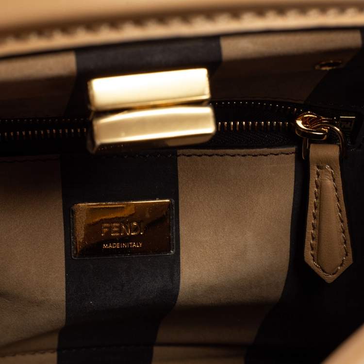 مملوكة مسبقًا Fendi Beige Leather Mini Floral Peekaboo Top Handle Bag