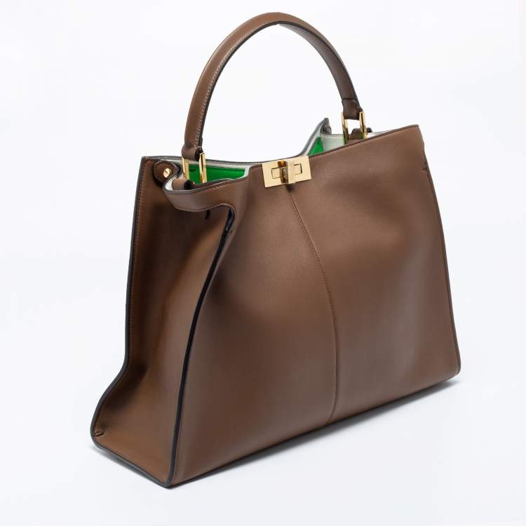 مملوكة مسبقًا Fendi Brown Leather Large X Lite Peekaboo Top Handle Bag