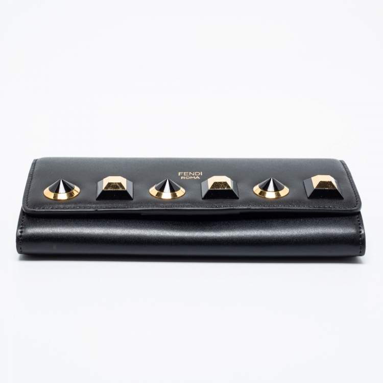 مملوكة مسبقًا Fendi Black Leather Studded Flap Wallet On Chain