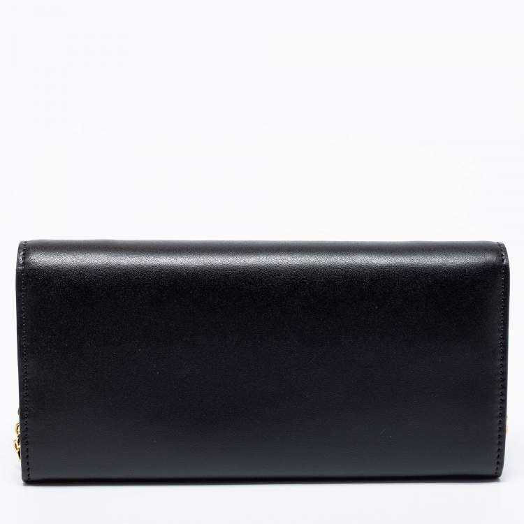 مملوكة مسبقًا Fendi Black Leather Studded Flap Wallet On Chain