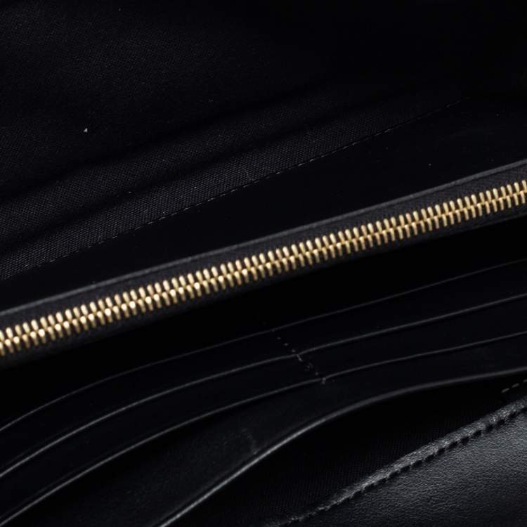 مملوكة مسبقًا Fendi Black Leather Studded Flap Wallet On Chain