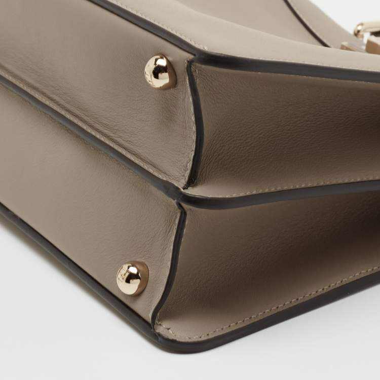 Pre Owned Fendi Beige Leather Small Peekaboo ISeeU Top Handle Bag
