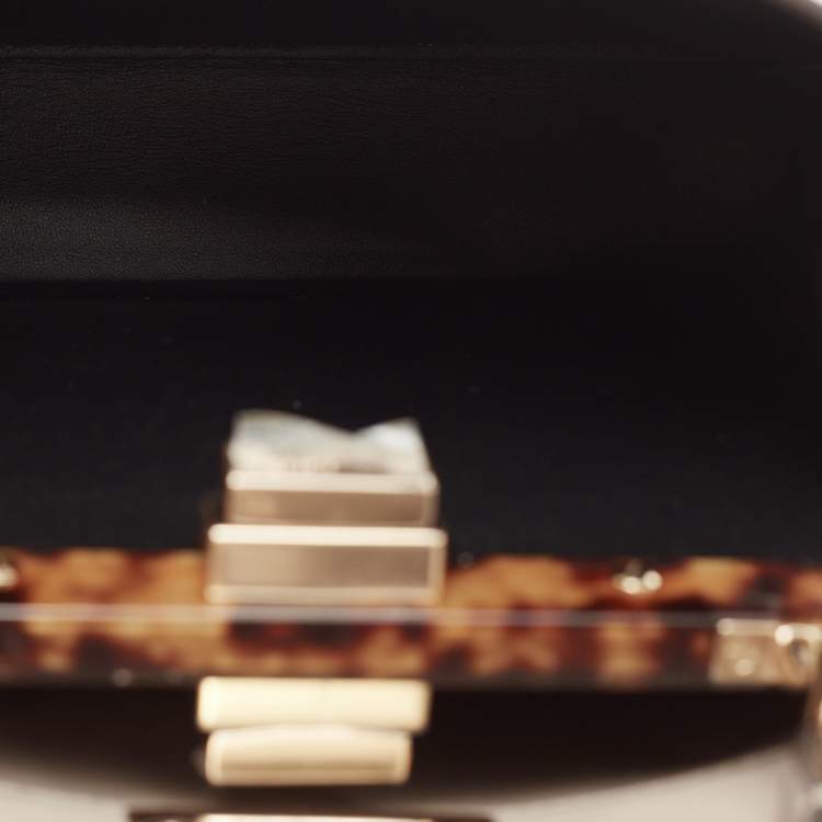 Pre Owned Fendi Beige Leather Small Peekaboo ISeeU Top Handle Bag