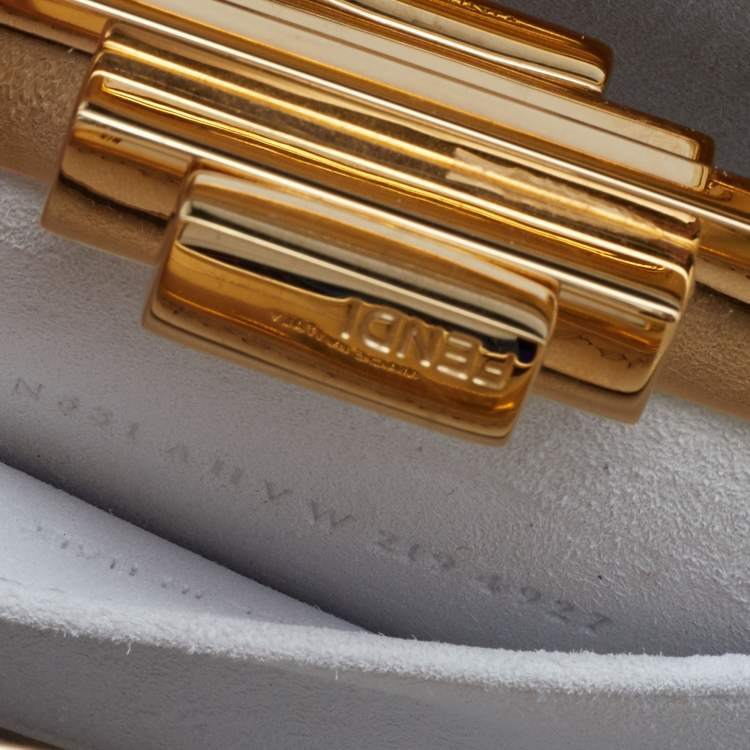 Pre Owned Fendi Ivory Leather Peekaboo ISeeuU Stretch Top Handle Bag
