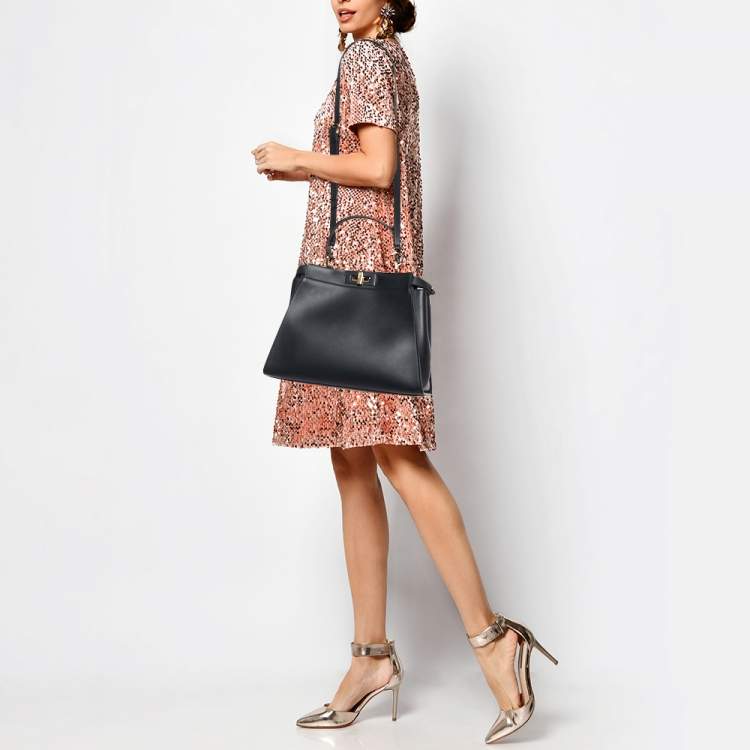 Pre Owned Fendi Black Leather Medium Peekaboo Iconic Top Handle Bag