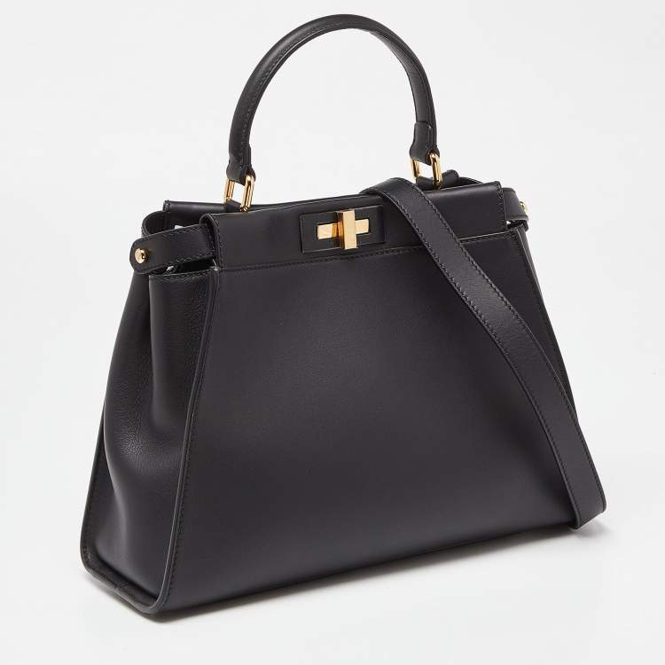 Pre Owned Fendi Black Leather Medium Peekaboo Iconic Top Handle Bag