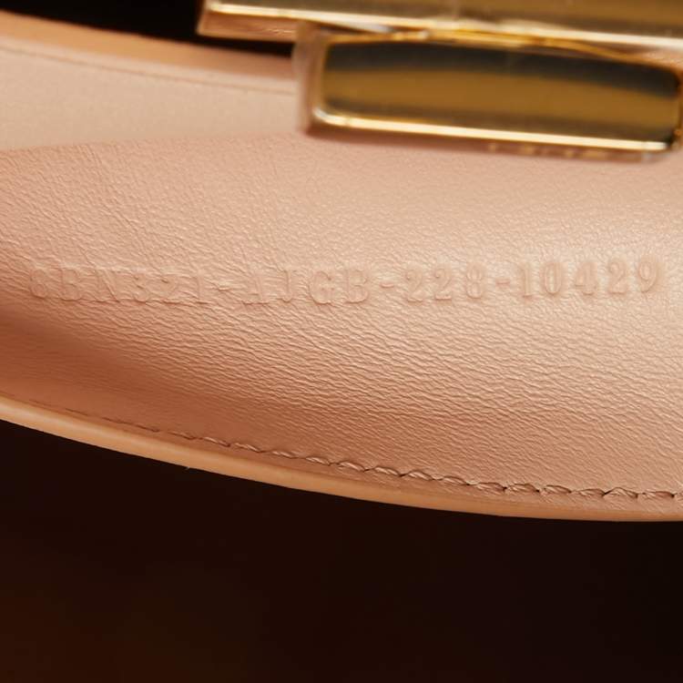 مملوكة مسبقًا Fendi White Leather Medium Inlay Peekaboo ISeeU Top Handle Bag
