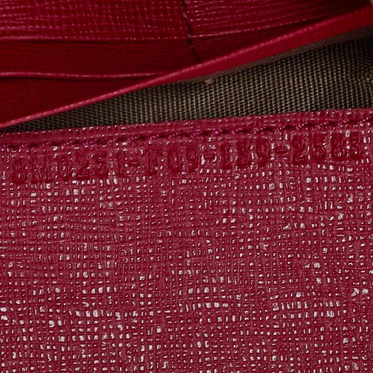 Pre Owned Fendi Magenta Leather Crayons Continental Wallet