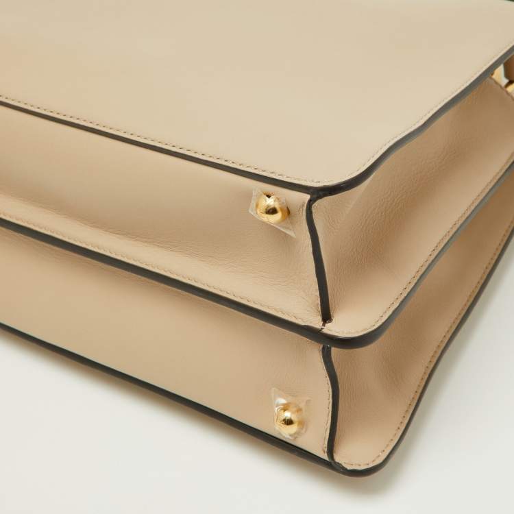 مملوكة مسبقًا Fendi Beige Leather Medium Peekaboo ISeeU Top Handle Bag