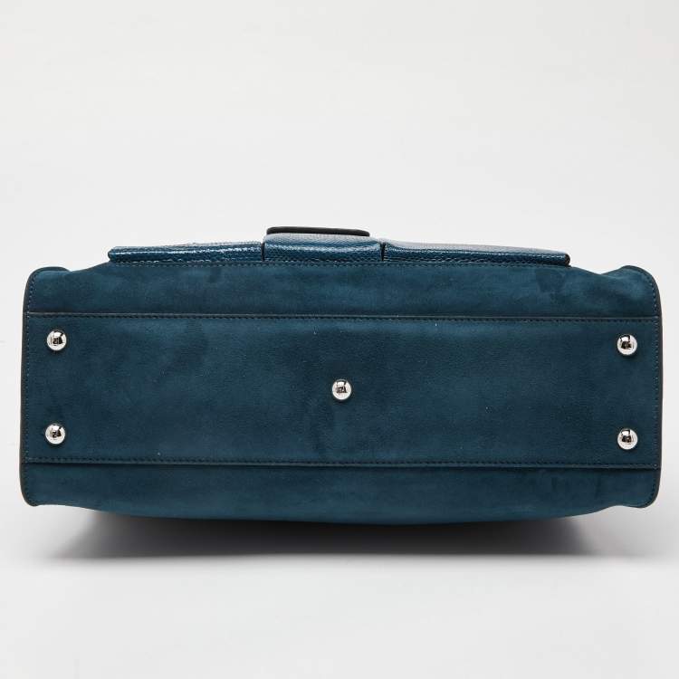مملوكة مسبقًا Fendi Blue Watersnake Leather and Suede Regular Peekaboo Top Handle Bag