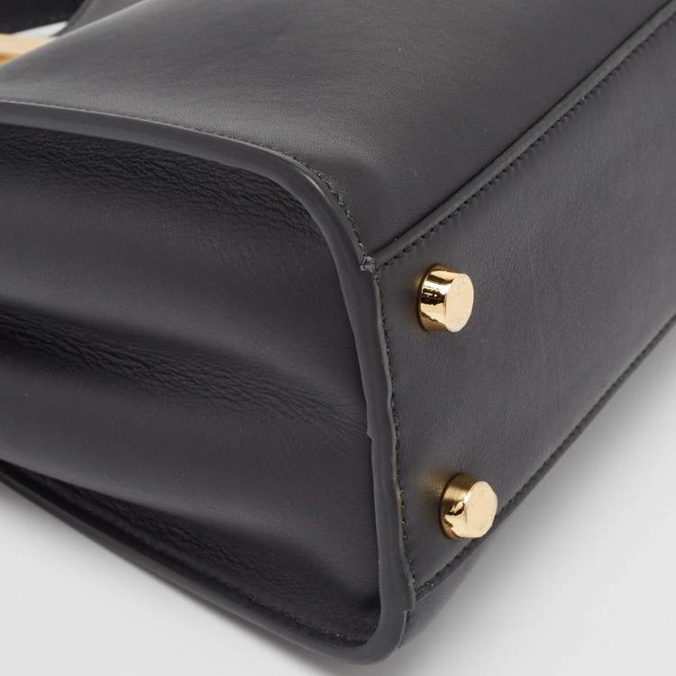 Pre Owned Fendi Black Leather Peekaboo Iconic Essentially Top Handle Bag