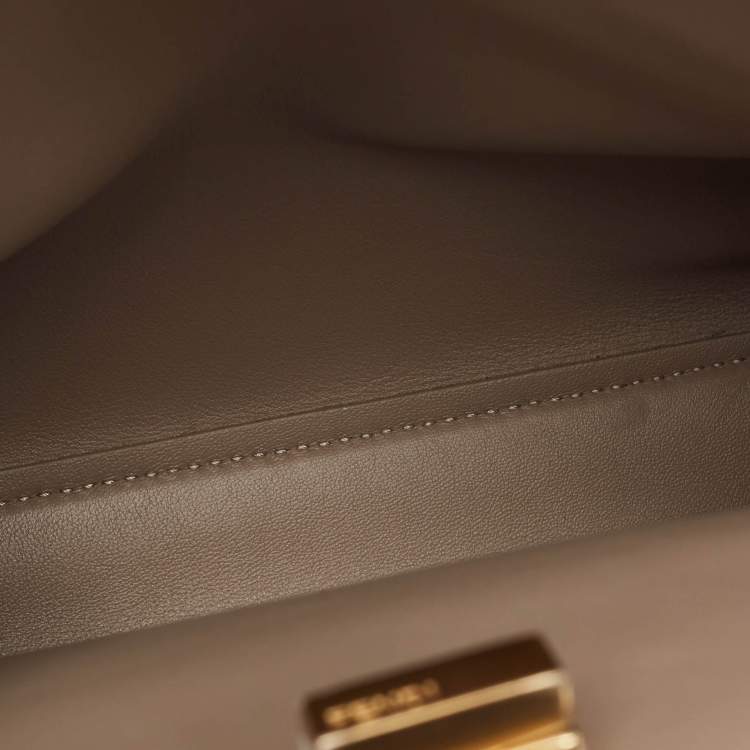 Pre Owned Fendi Black Leather Peekaboo Iconic Essentially Top Handle Bag