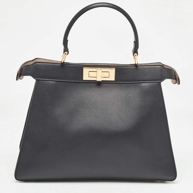 مملوكة مسبقًا Fendi Black Leather Medium Peekaboo ISeeU Top Handle Bag