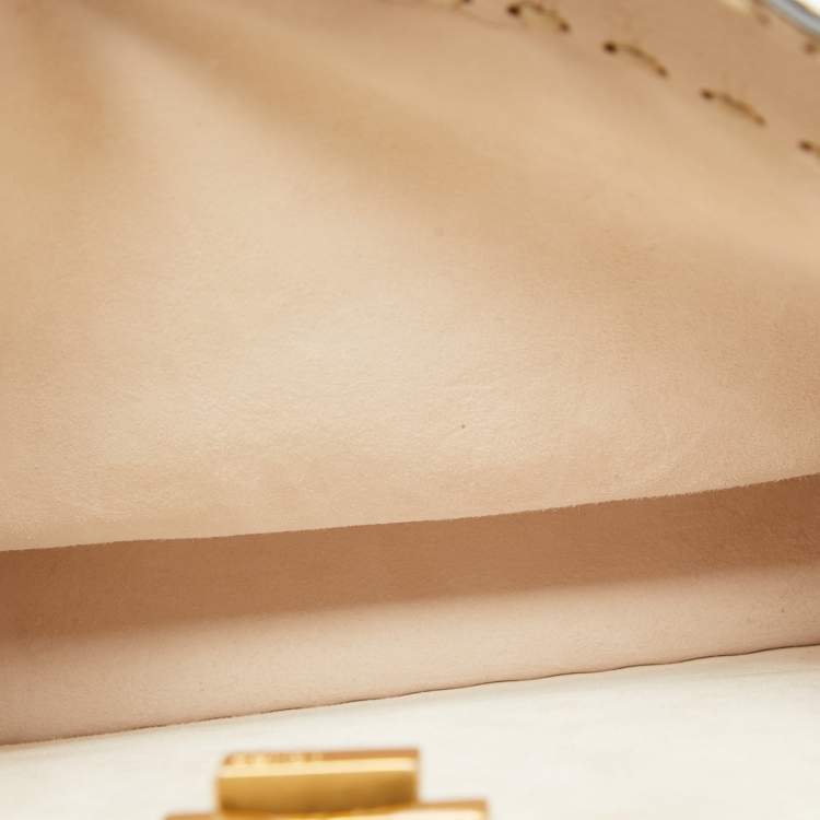 مملوكة مسبقًا Fendi Cream Selleria Leather Medium Peekaboo ISeeU Top Handle Bag