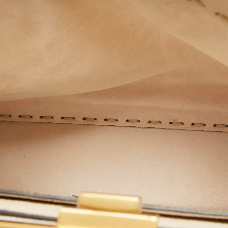 مملوكة مسبقًا Fendi Cream Selleria Leather Medium Peekaboo ISeeU Top Handle Bag
