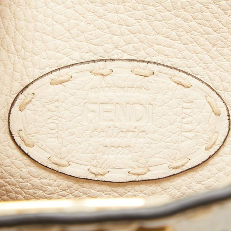 مملوكة مسبقًا Fendi Cream Selleria Leather Medium Peekaboo ISeeU Top Handle Bag