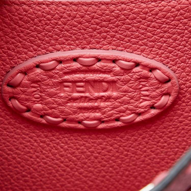 مملوكة مسبقًا Fendi Pink Selleria Leather Small Peekaboo ISeeU Top Handle Bag