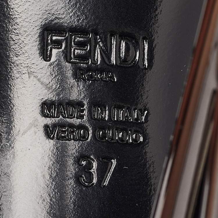 مملوكة مسبقًا Fendi Grey Leather and Fur Monster Eyes Ankle Strap Sandals Size 37