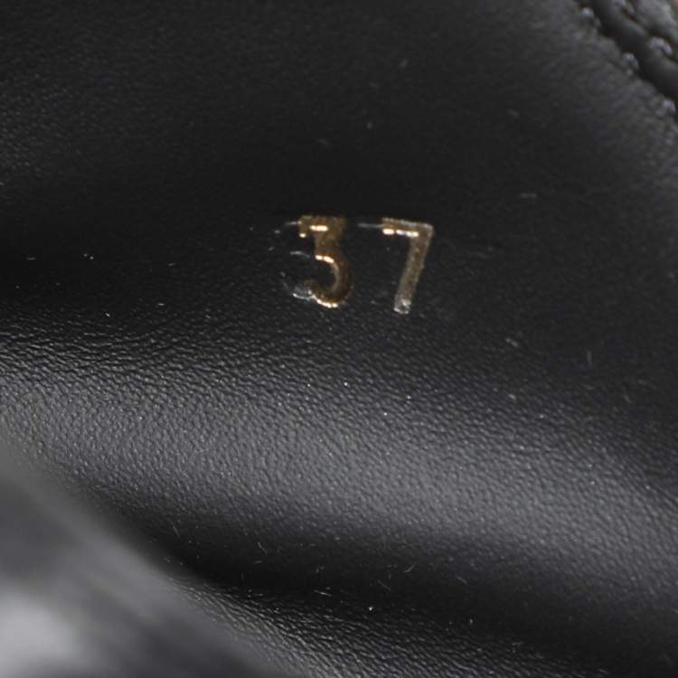 Pre Owned Fendi Black Leather Fendigraphy Flat Slide Sandals Size 37
