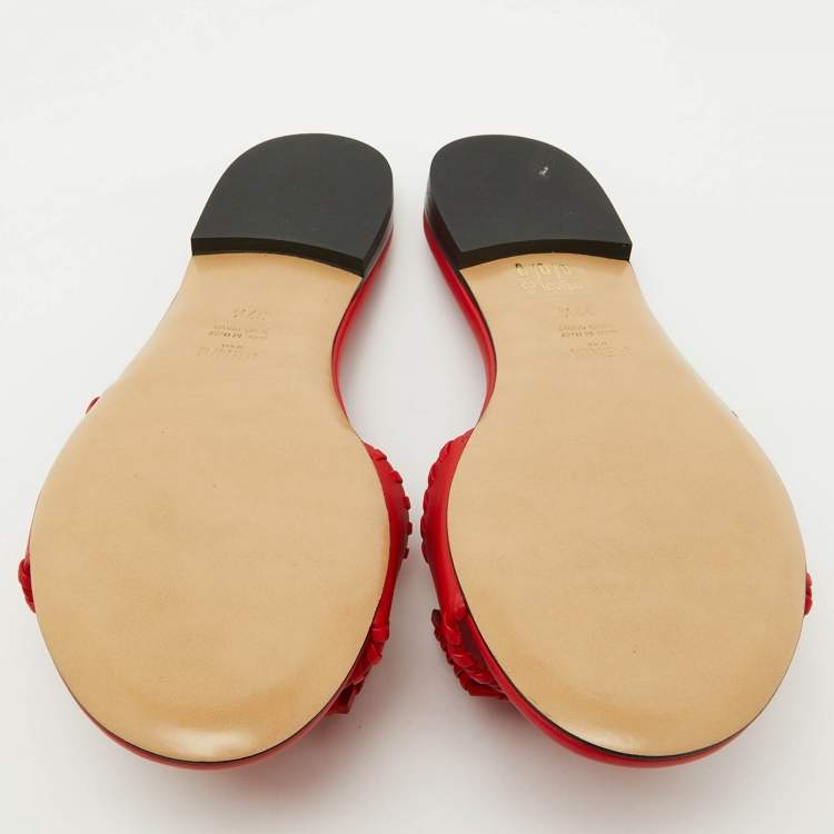 Pre Owned Fendi Red Leather Baguette Slide Sandals Size 37.5