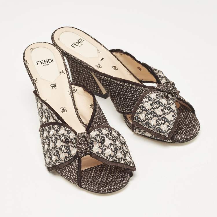 Pre Owned Fendi Brown Printed Fabric Knotted Bow Slide Sandals Size 36.5