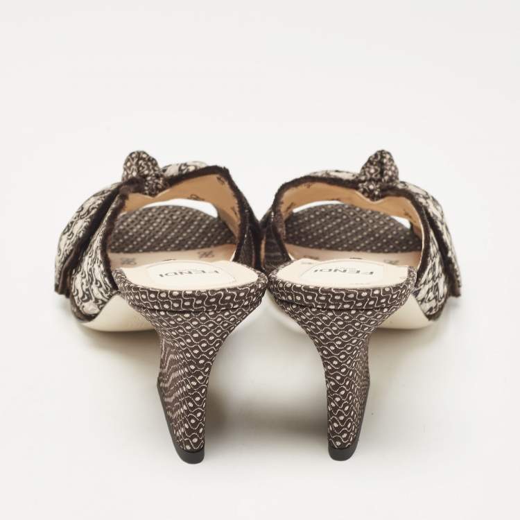Pre Owned Fendi Brown Printed Fabric Knotted Bow Slide Sandals Size 36.5