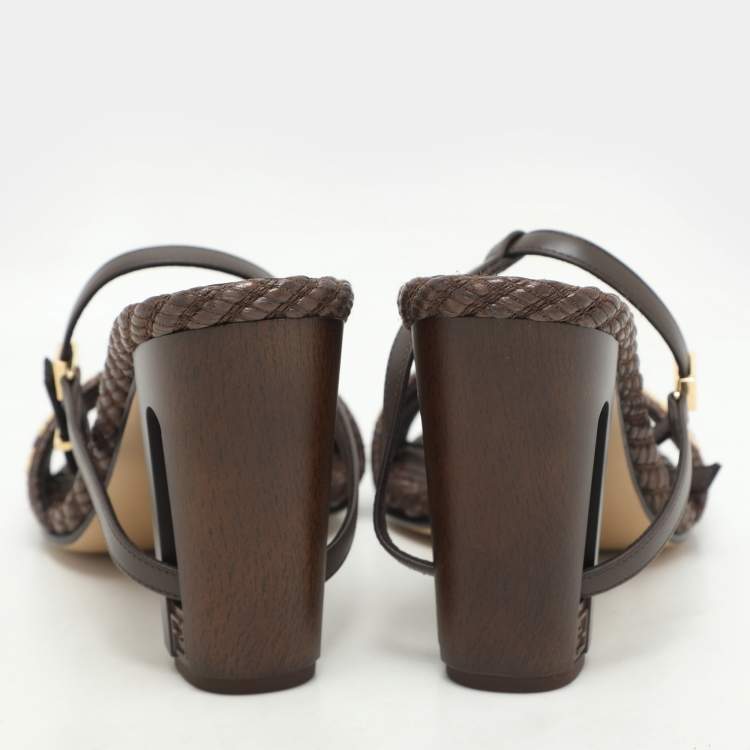 Pre Owned Fendi Brown/Beige Zucca Raffia and Leather Delfina Sandals Size 40