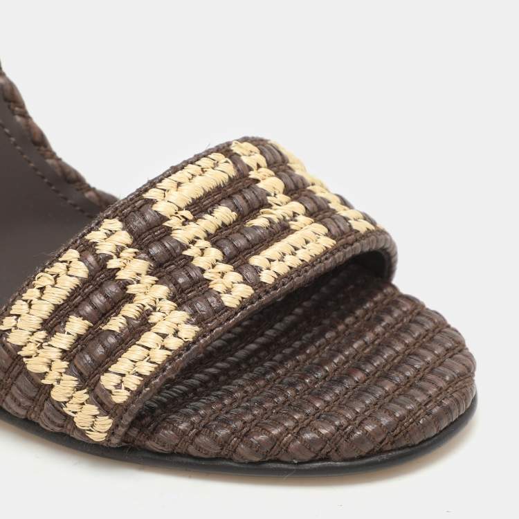 Pre Owned Fendi Brown/Beige Zucca Raffia and Leather Delfina Sandals Size 40