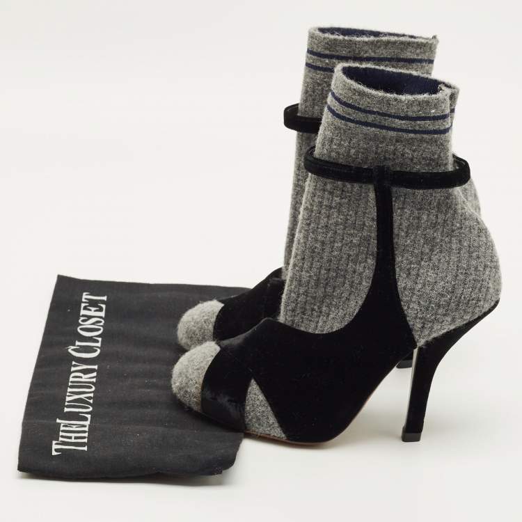 Pre Owned Fendi Size 36 Grey/Black Tweed and Velvet Sucks Boots